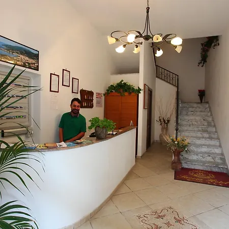 מלון Savoia 3*