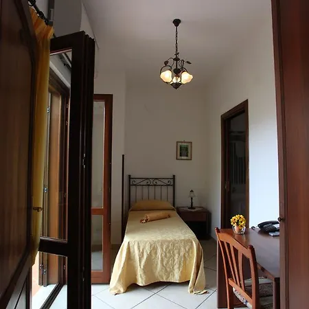 Savoia 3* Sapri