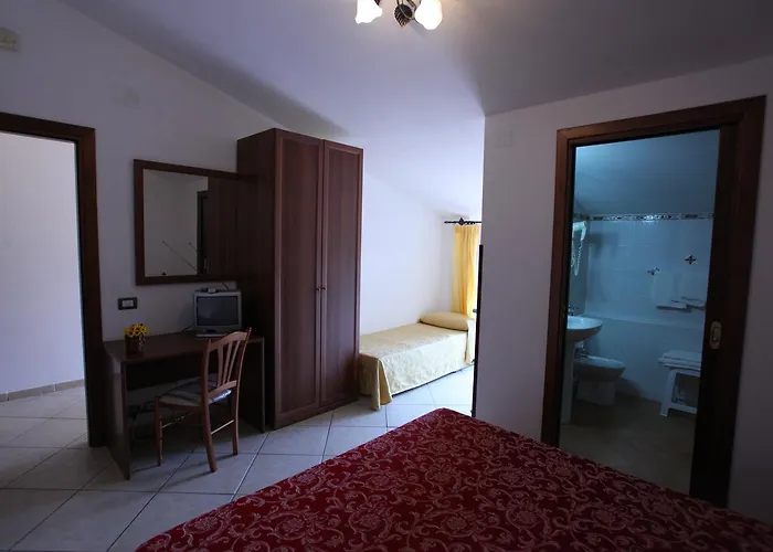 Savoia 3* Сапри
